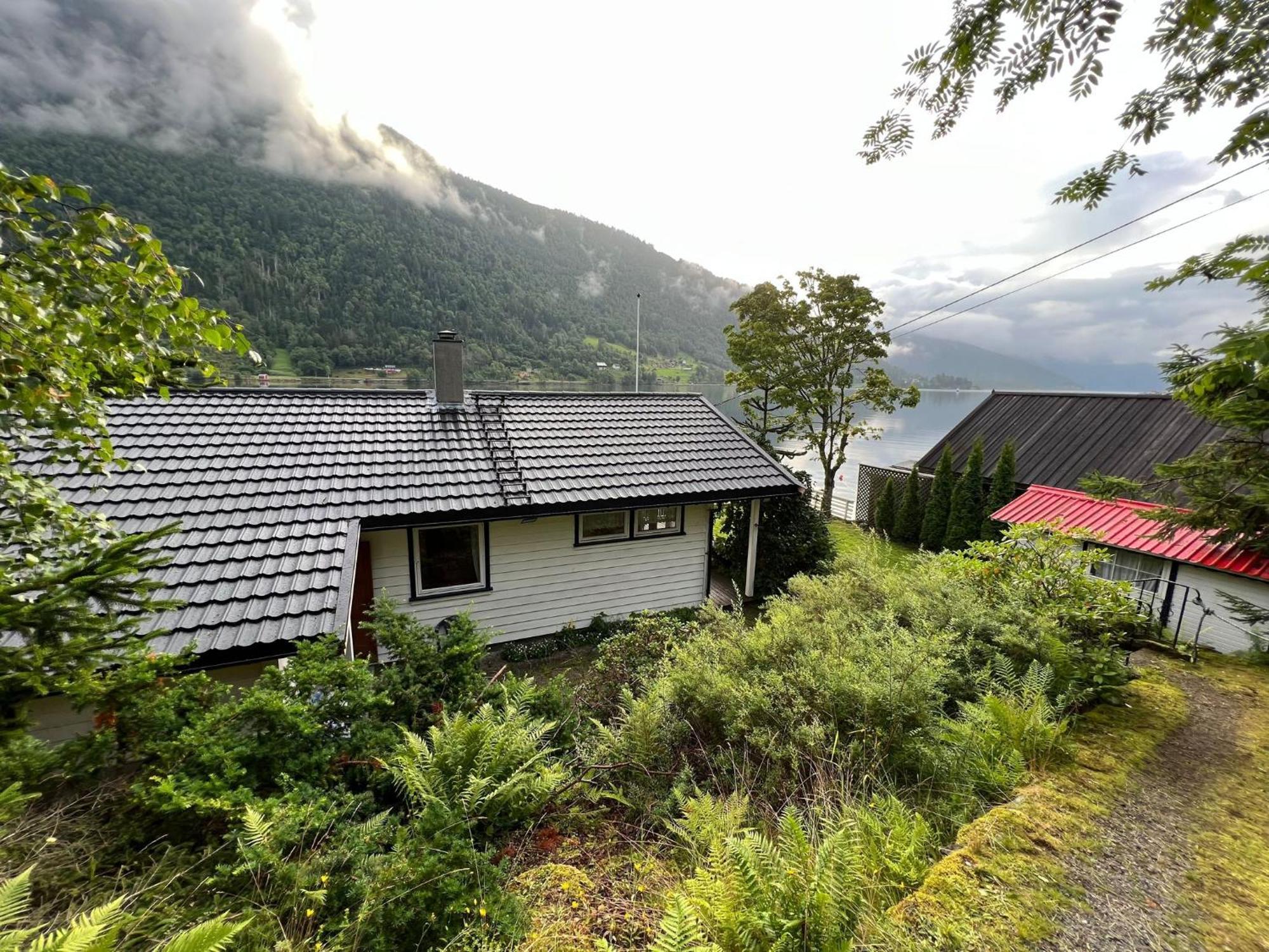 Der Fjordtraum In Balestrand Direkt Am Wasser Villa Exterior foto